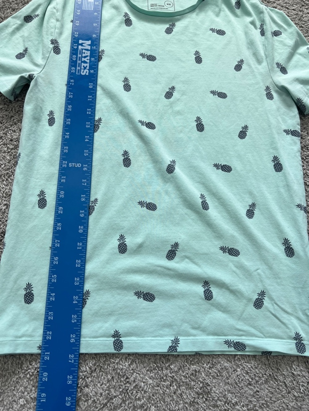 Express Women’s Light Turquoise Short Sleeve T-Shirt Navy Pineapple Print Size M - Picture 6 of 8
